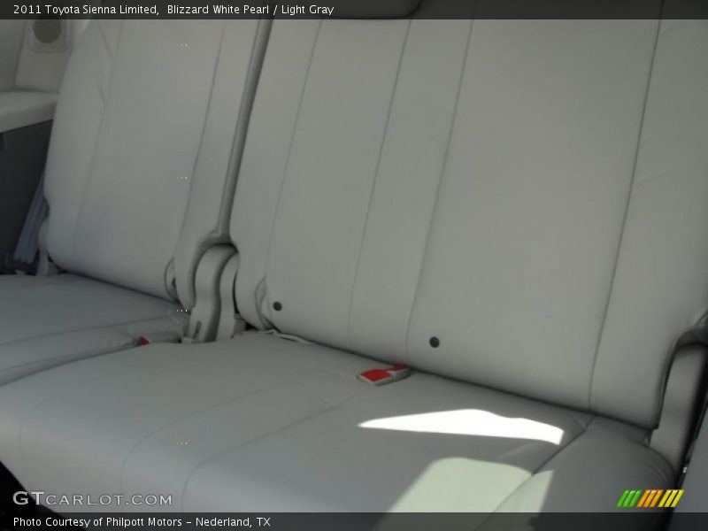Blizzard White Pearl / Light Gray 2011 Toyota Sienna Limited