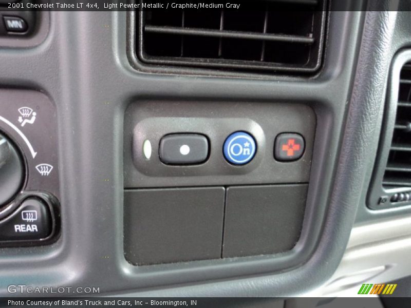 Light Pewter Metallic / Graphite/Medium Gray 2001 Chevrolet Tahoe LT 4x4