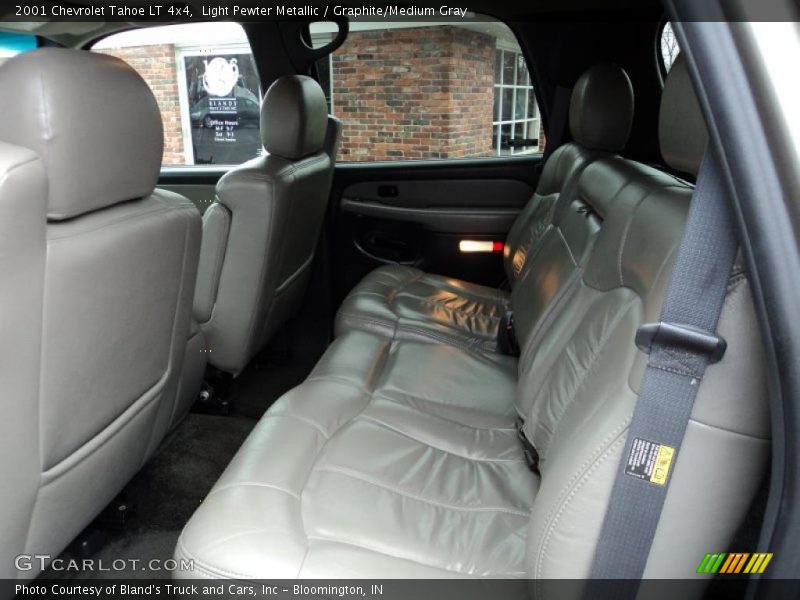 Light Pewter Metallic / Graphite/Medium Gray 2001 Chevrolet Tahoe LT 4x4
