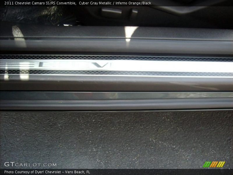 Cyber Gray Metallic / Inferno Orange/Black 2011 Chevrolet Camaro SS/RS Convertible