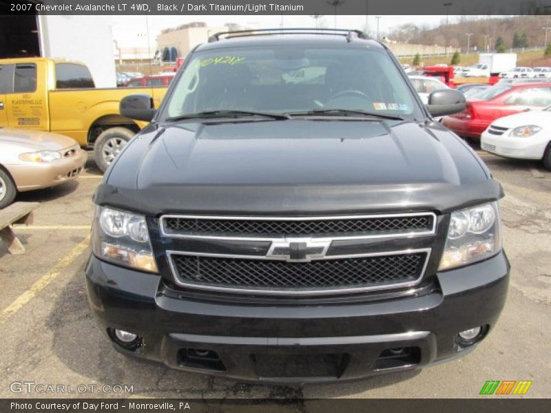 Black / Dark Titanium/Light Titanium 2007 Chevrolet Avalanche LT 4WD
