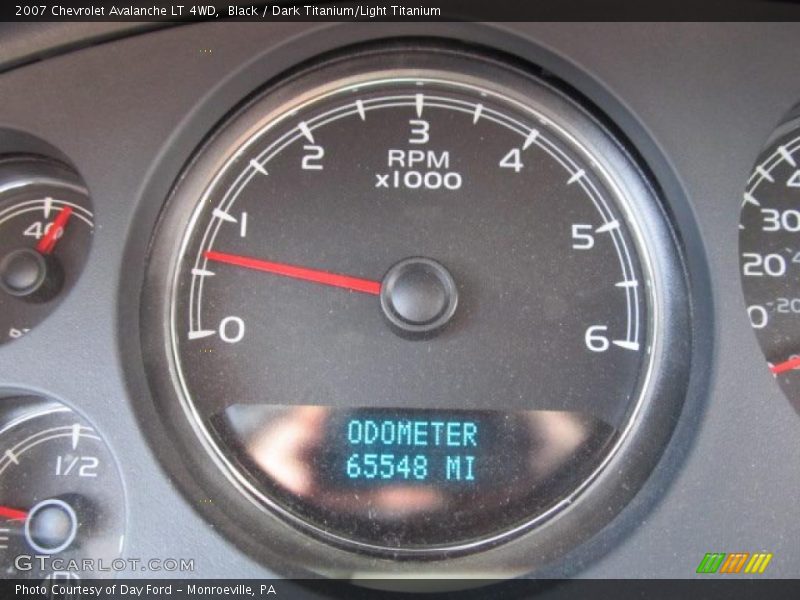Black / Dark Titanium/Light Titanium 2007 Chevrolet Avalanche LT 4WD