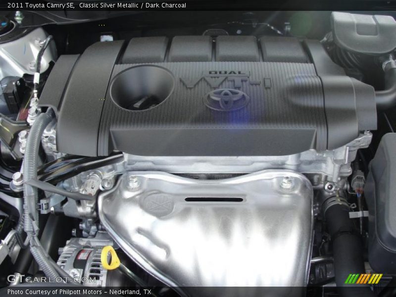 Classic Silver Metallic / Dark Charcoal 2011 Toyota Camry SE