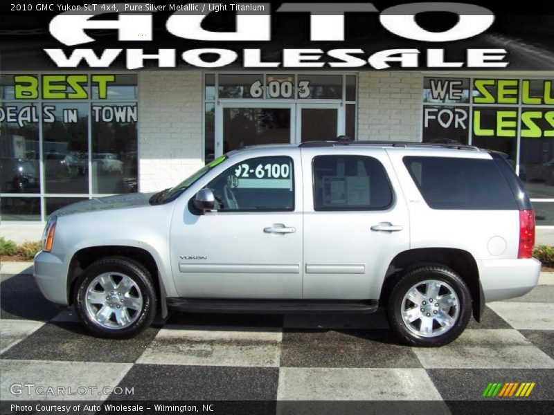 Pure Silver Metallic / Light Titanium 2010 GMC Yukon SLT 4x4