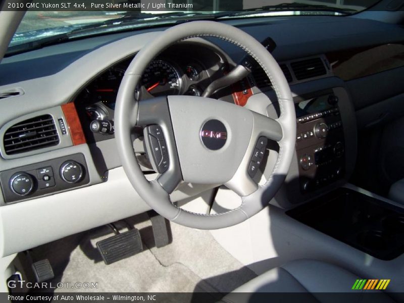 Pure Silver Metallic / Light Titanium 2010 GMC Yukon SLT 4x4