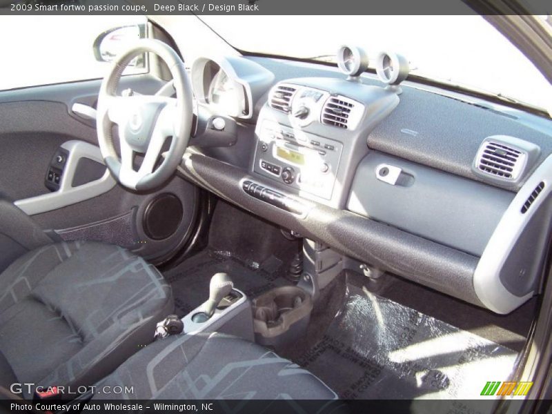 Deep Black / Design Black 2009 Smart fortwo passion coupe