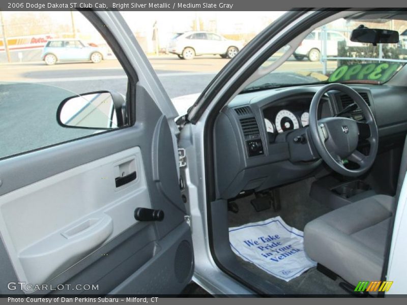Bright Silver Metallic / Medium Slate Gray 2006 Dodge Dakota ST Club Cab