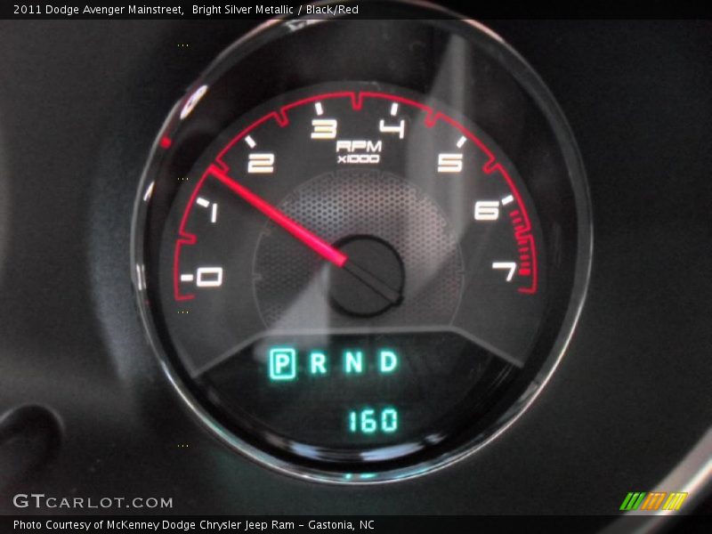 Bright Silver Metallic / Black/Red 2011 Dodge Avenger Mainstreet