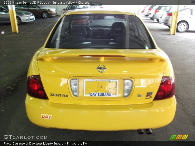 Sunburst Yellow / Charcoal 2006 Nissan Sentra SE-R Spec V