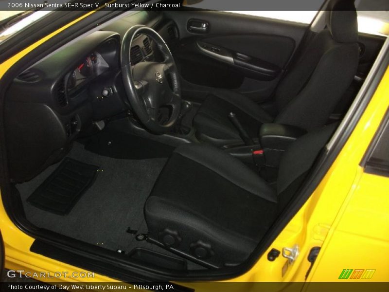 Sunburst Yellow / Charcoal 2006 Nissan Sentra SE-R Spec V