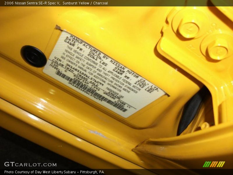 Sunburst Yellow / Charcoal 2006 Nissan Sentra SE-R Spec V