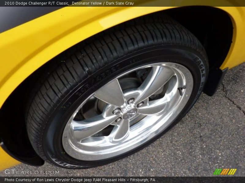Detonator Yellow / Dark Slate Gray 2010 Dodge Challenger R/T Classic