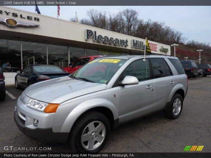 Silver Nickel / Gray 2005 Saturn VUE V6 AWD