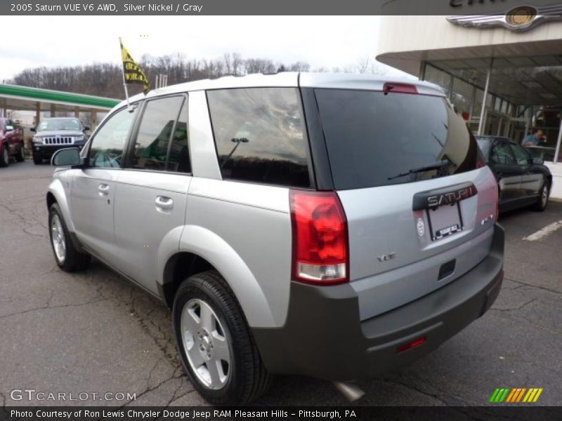 Silver Nickel / Gray 2005 Saturn VUE V6 AWD