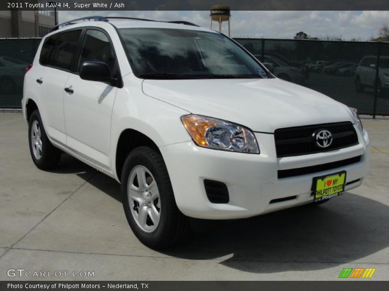 Super White / Ash 2011 Toyota RAV4 I4