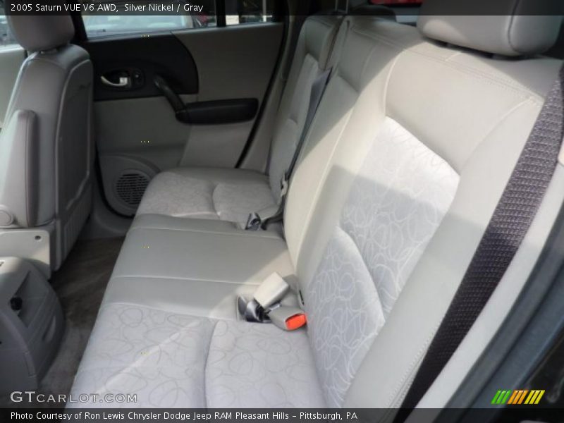Silver Nickel / Gray 2005 Saturn VUE V6 AWD