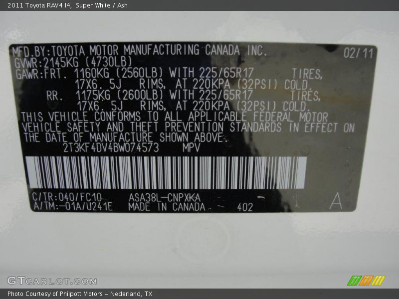 Super White / Ash 2011 Toyota RAV4 I4