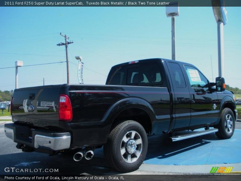  2011 F250 Super Duty Lariat SuperCab Tuxedo Black Metallic