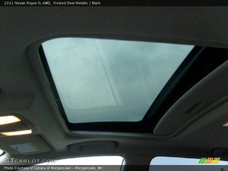 Sunroof of 2011 Rogue SL AWD