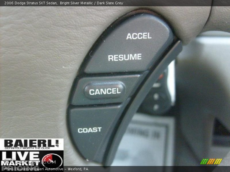 Bright Silver Metallic / Dark Slate Grey 2006 Dodge Stratus SXT Sedan