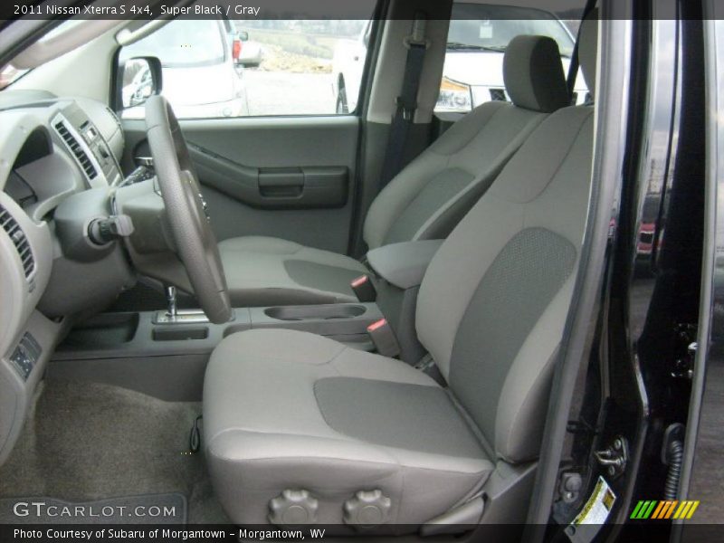  2011 Xterra S 4x4 Gray Interior