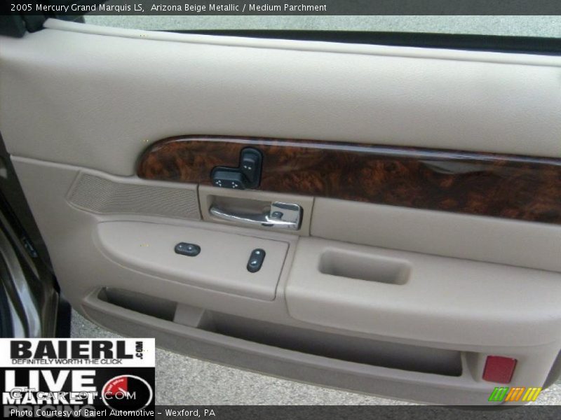 Arizona Beige Metallic / Medium Parchment 2005 Mercury Grand Marquis LS