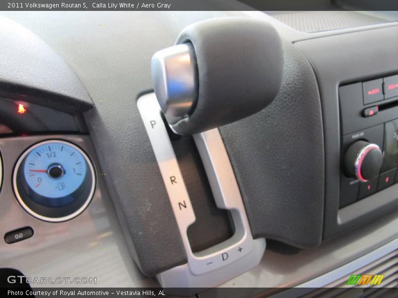  2011 Routan S 6 Speed Automatic Shifter