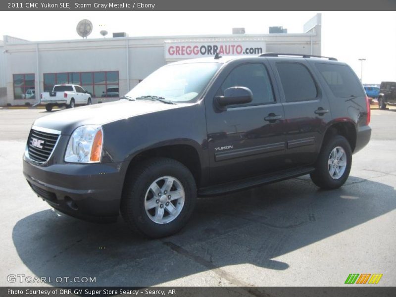 Storm Gray Metallic / Ebony 2011 GMC Yukon SLE
