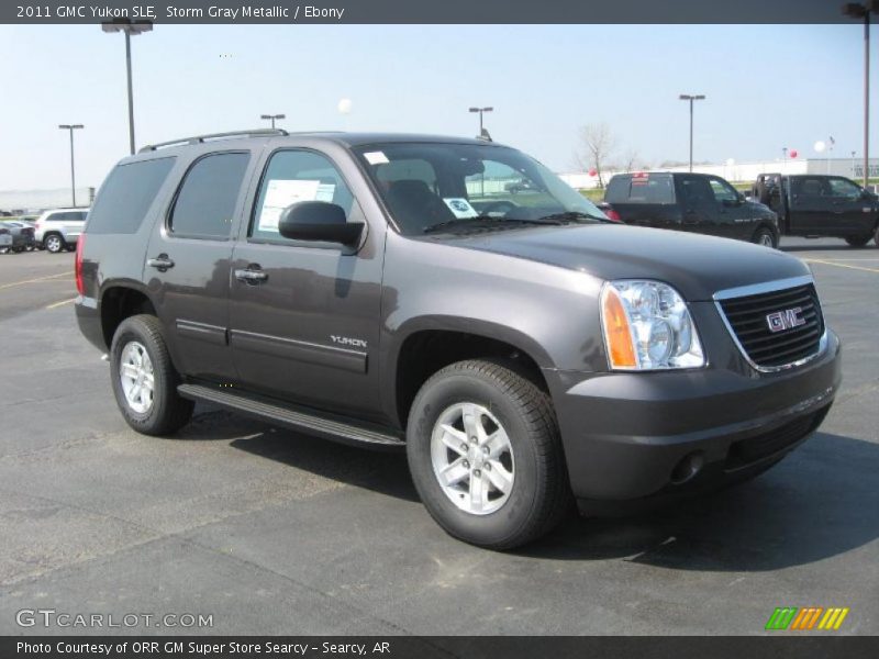 Storm Gray Metallic / Ebony 2011 GMC Yukon SLE