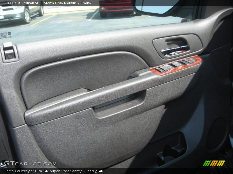 Storm Gray Metallic / Ebony 2011 GMC Yukon SLE