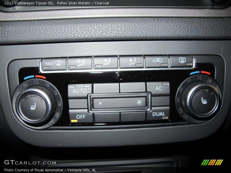 Reflex Silver Metallic / Charcoal 2011 Volkswagen Tiguan SEL