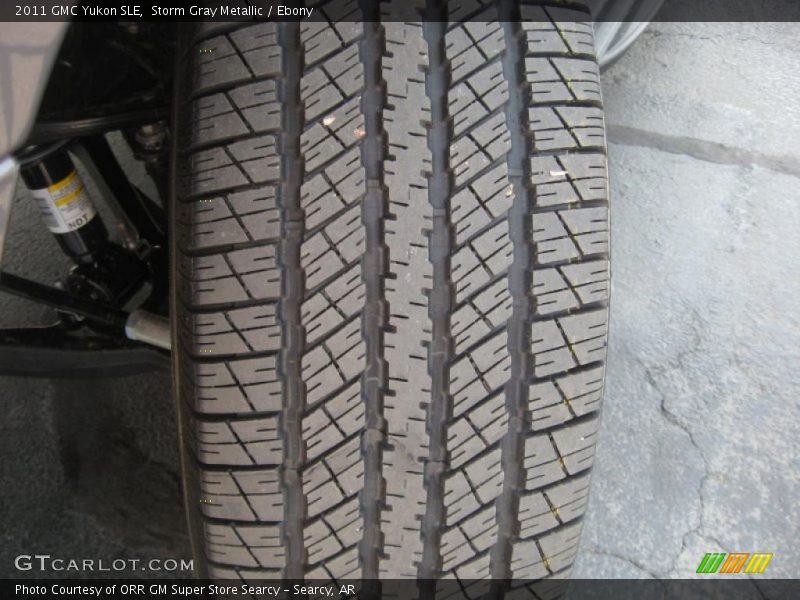 Storm Gray Metallic / Ebony 2011 GMC Yukon SLE