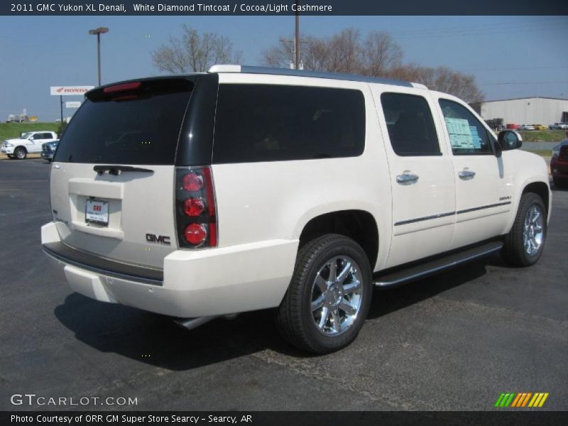 White Diamond Tintcoat / Cocoa/Light Cashmere 2011 GMC Yukon XL Denali