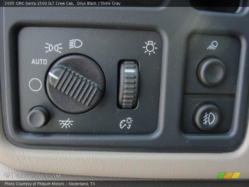 Onyx Black / Stone Gray 2005 GMC Sierra 1500 SLT Crew Cab