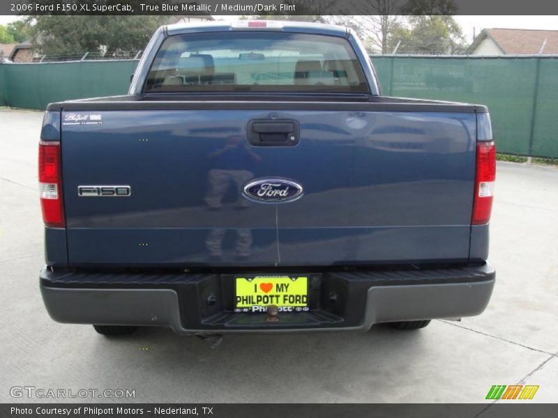 True Blue Metallic / Medium/Dark Flint 2006 Ford F150 XL SuperCab