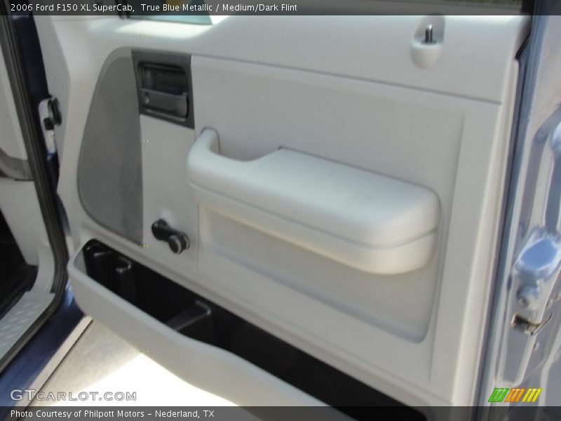 True Blue Metallic / Medium/Dark Flint 2006 Ford F150 XL SuperCab