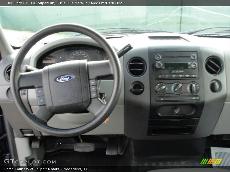 True Blue Metallic / Medium/Dark Flint 2006 Ford F150 XL SuperCab