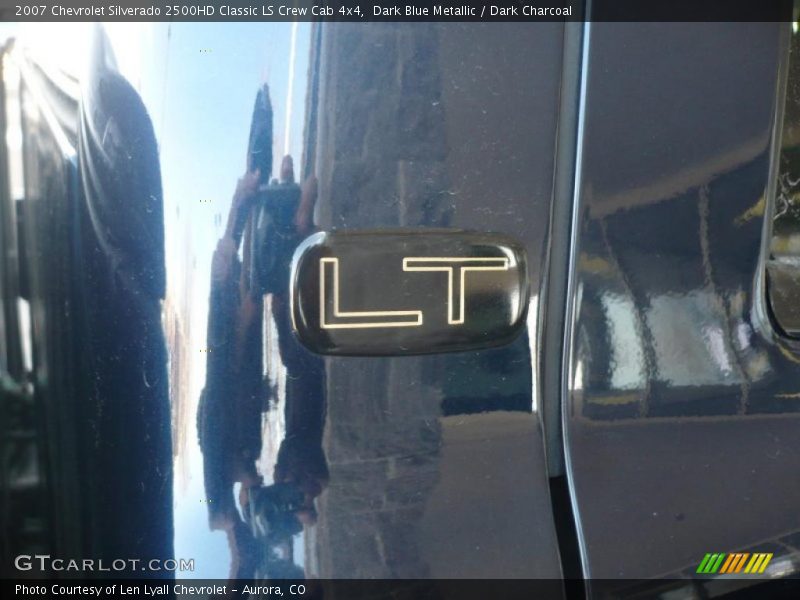 Dark Blue Metallic / Dark Charcoal 2007 Chevrolet Silverado 2500HD Classic LS Crew Cab 4x4