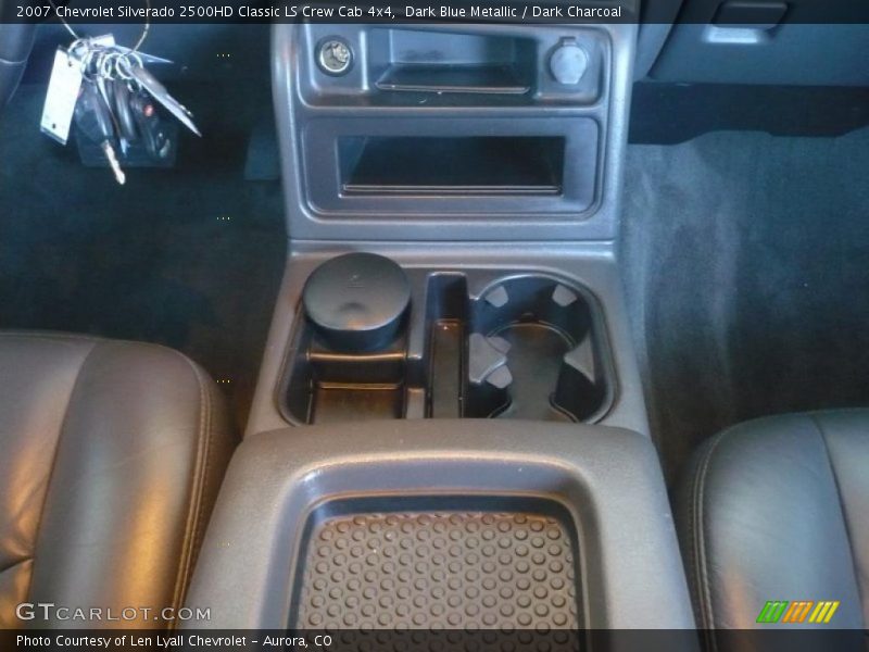 Dark Blue Metallic / Dark Charcoal 2007 Chevrolet Silverado 2500HD Classic LS Crew Cab 4x4