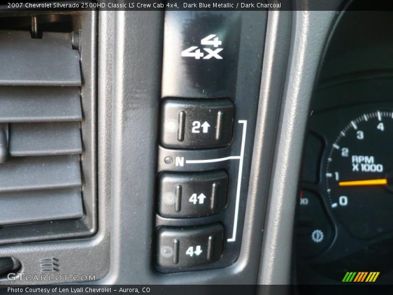 Dark Blue Metallic / Dark Charcoal 2007 Chevrolet Silverado 2500HD Classic LS Crew Cab 4x4