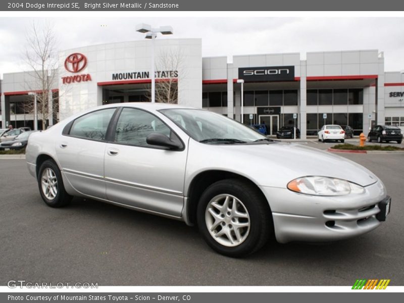 Bright Silver Metallic / Sandstone 2004 Dodge Intrepid SE