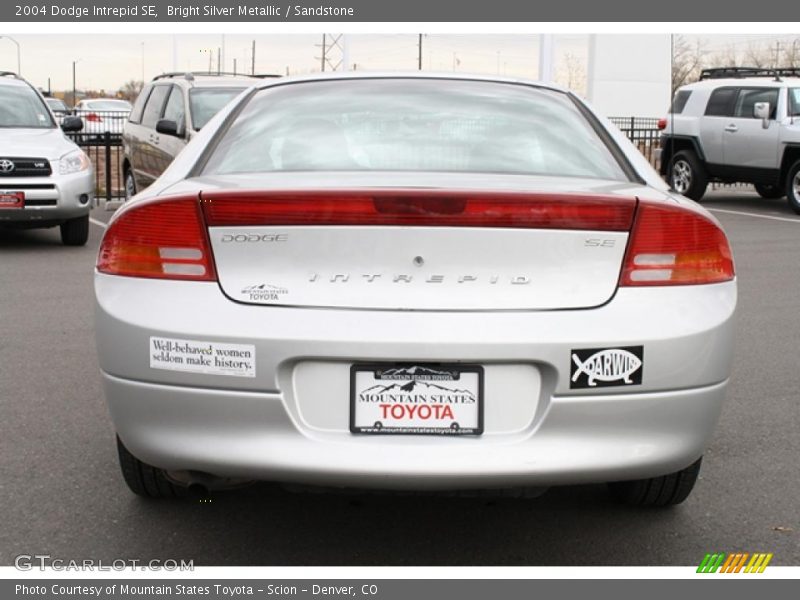 Bright Silver Metallic / Sandstone 2004 Dodge Intrepid SE