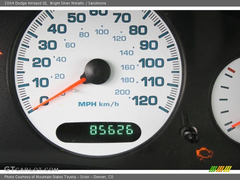 Bright Silver Metallic / Sandstone 2004 Dodge Intrepid SE