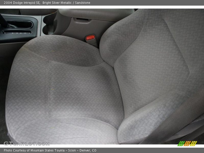 Bright Silver Metallic / Sandstone 2004 Dodge Intrepid SE