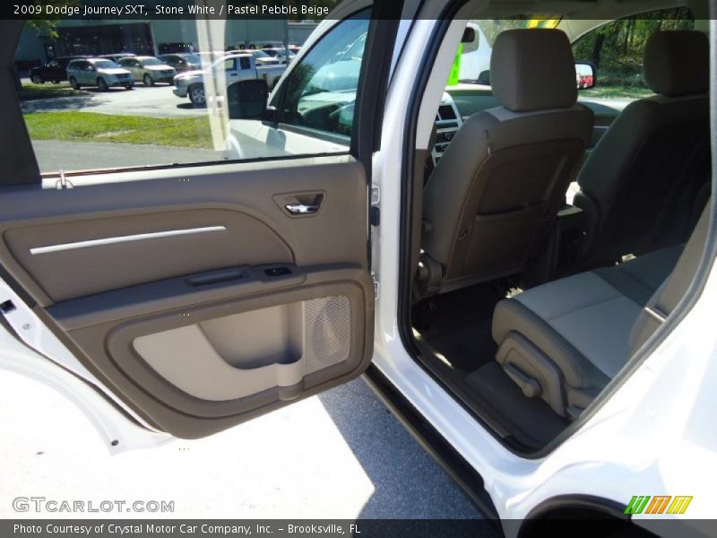 Stone White / Pastel Pebble Beige 2009 Dodge Journey SXT