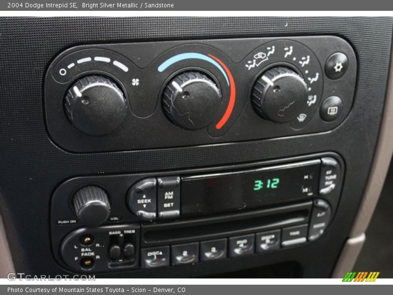 Controls of 2004 Intrepid SE