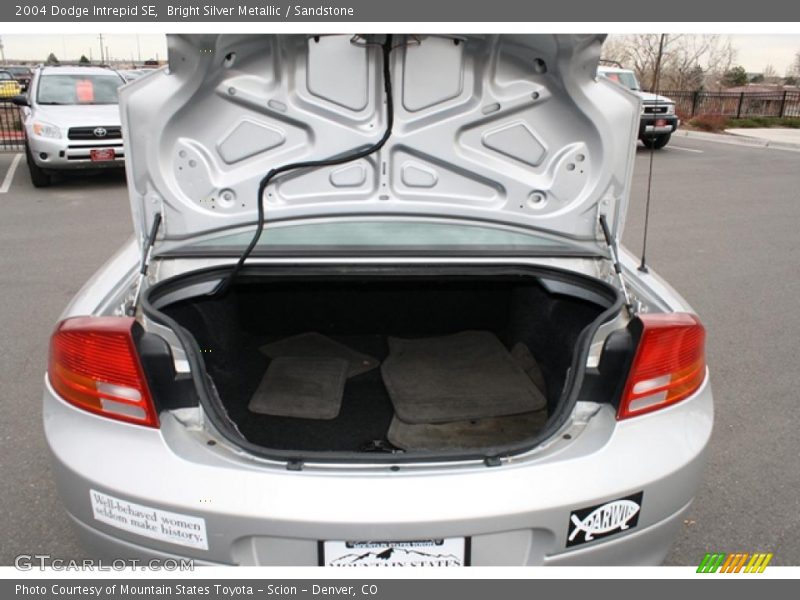 Bright Silver Metallic / Sandstone 2004 Dodge Intrepid SE