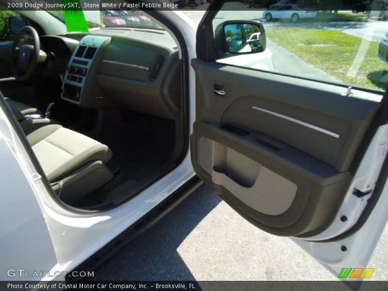 Stone White / Pastel Pebble Beige 2009 Dodge Journey SXT