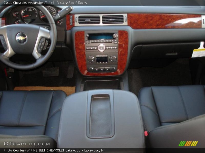 Dashboard of 2011 Avalanche LT 4x4