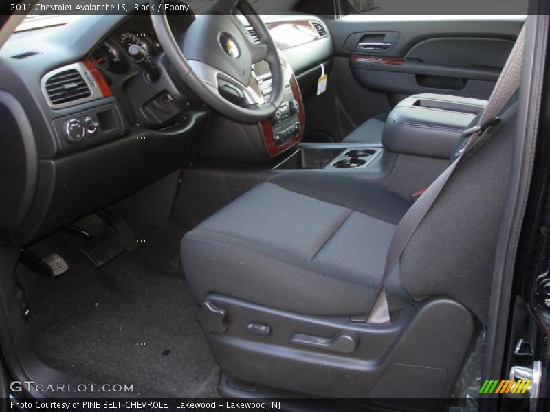 Black / Ebony 2011 Chevrolet Avalanche LS